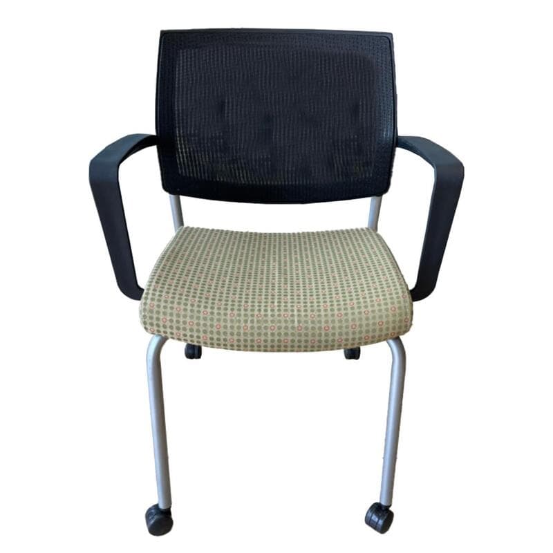 Momentum Knack Zing Chair